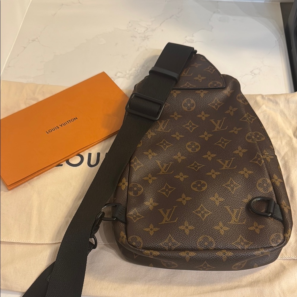 Louis Vuitton Brown Monogram Belt Bag - Picture 2 of 6